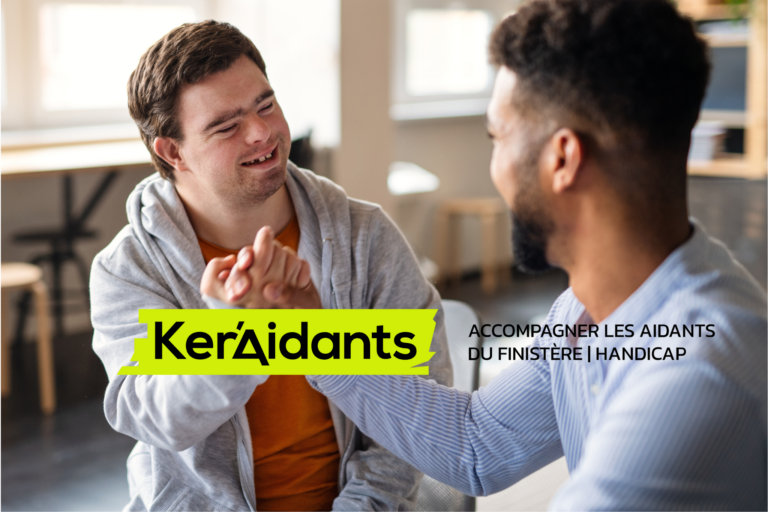 ker aidants deux personnes se serrent la main