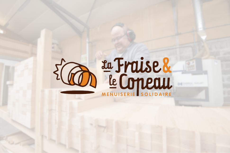 logo la fraise et le copeau menuiserie solidaire